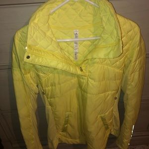 Lululemon lightweight pullover jacket